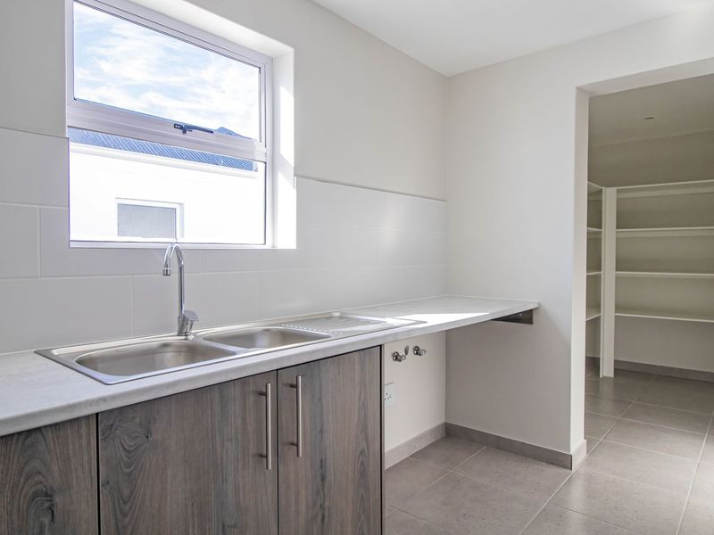 Modern Coastal Living – Plot & Plan Package in Atlantic Sands, Velddrif - Photo 9
