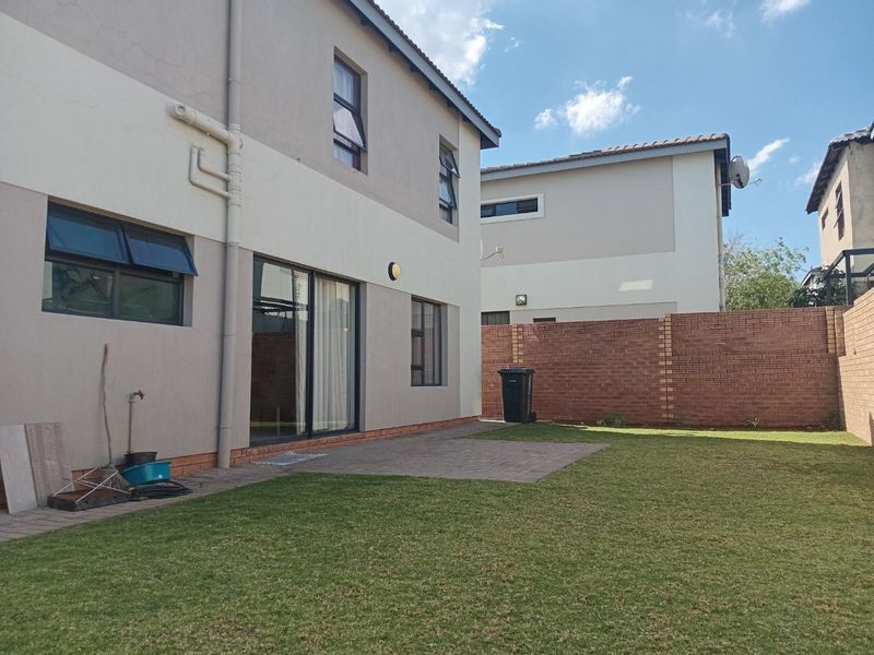 Three bedroom house for sale!!!!!!!!!!! - Photo 2