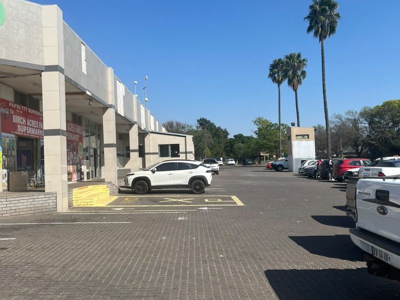 RETAIL CENTRE FOR SALE IN BIRD ACRES – INCOME-PRODUCING INVESTMENT OPPORTUNITY - Photo 7