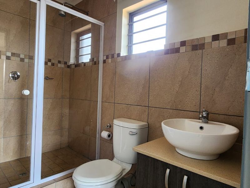 Stunning 3-bedroom house for sale in Sky City - Photo 10