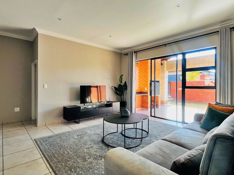Secure, Stylish & Energy-Smart Estate Living - Photo 9