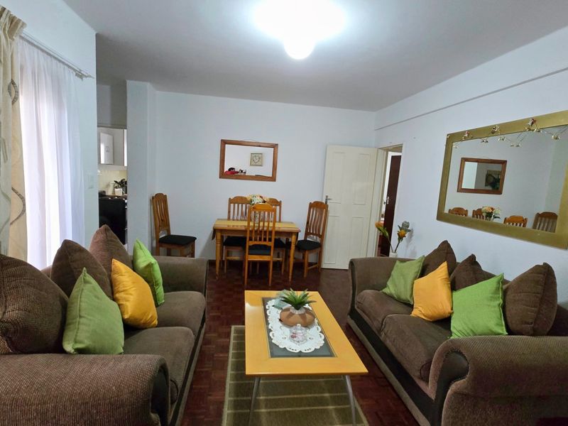 Ground Floor - 2 Bedroom Apartment - Photo 2