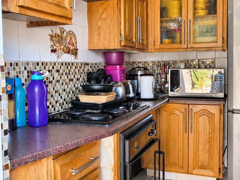3-BEDROOM HOUSE | KEMPTON PARK WEST - Photo 6