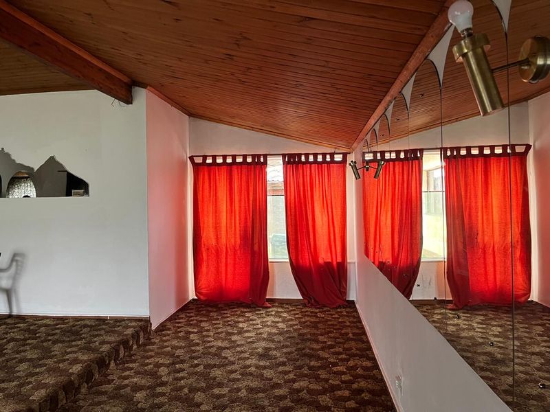 Property for sale in Richmond Street, Vasco Estate, Goodwood- R2,399,000 - Photo 7