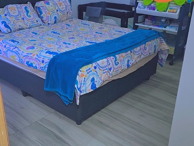 Refurbished 3 Bedroom Home with Spacious Yard in Lenasia - Photo 8