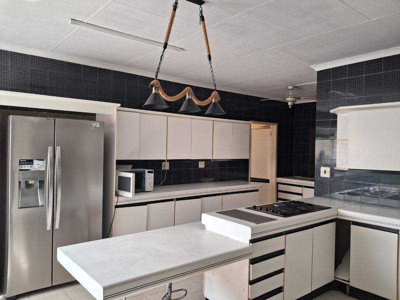 A Little TLC Can Turn This Property Into Family Home - Photo 4