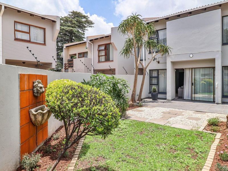 Spacious Family Duplex with Private Garden & Reliable Backup Power - Photo 2