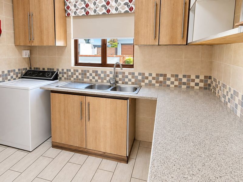 Elegant 3 Bedroom Family Home with Breathtaking Views in Eldo Ridge Estate, Eldoraigne - Photo 10