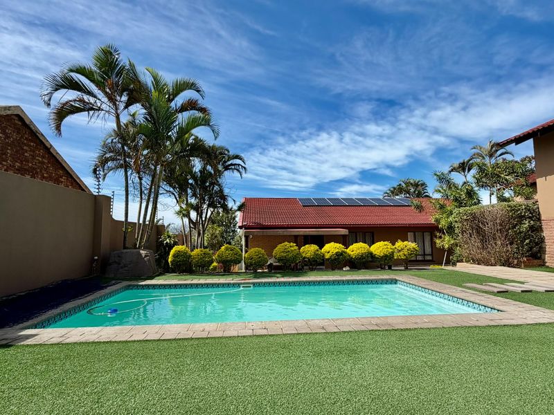 Family Living At Its Finest In Uvongo  - Photo 7