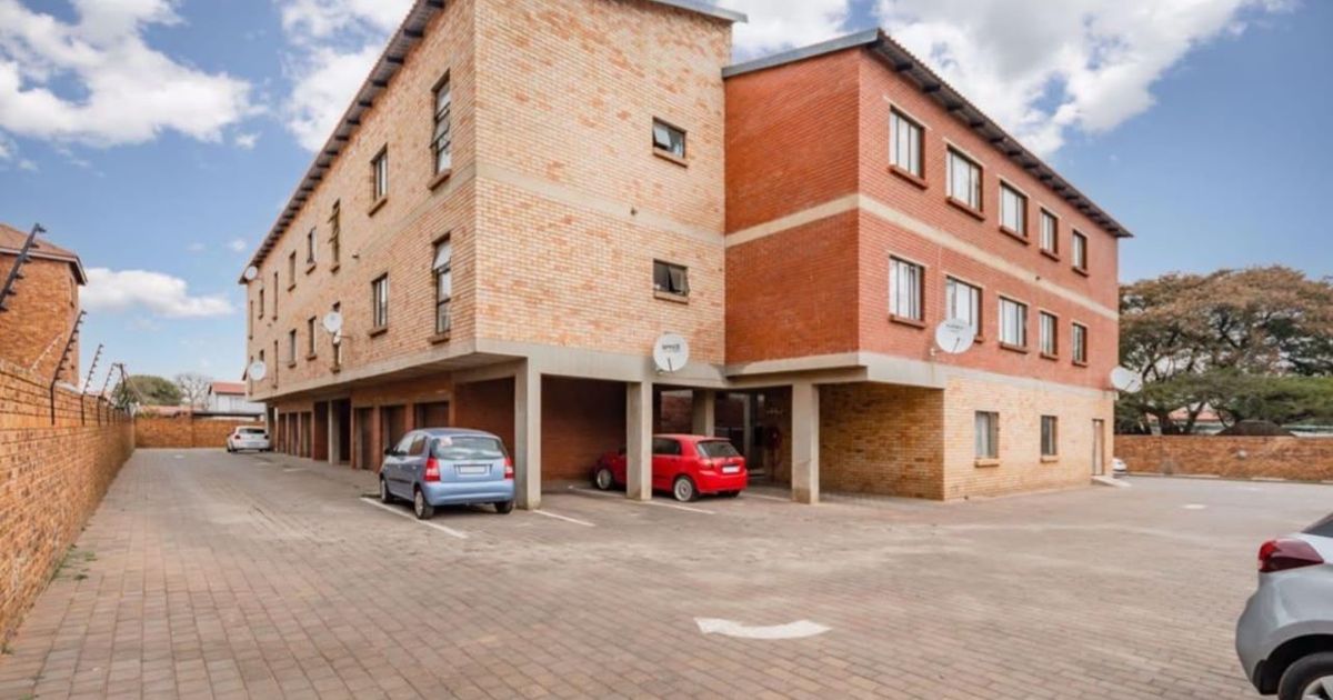 1 Bed Apartment To Rent in Kempton Park Central | MyProperty Africa