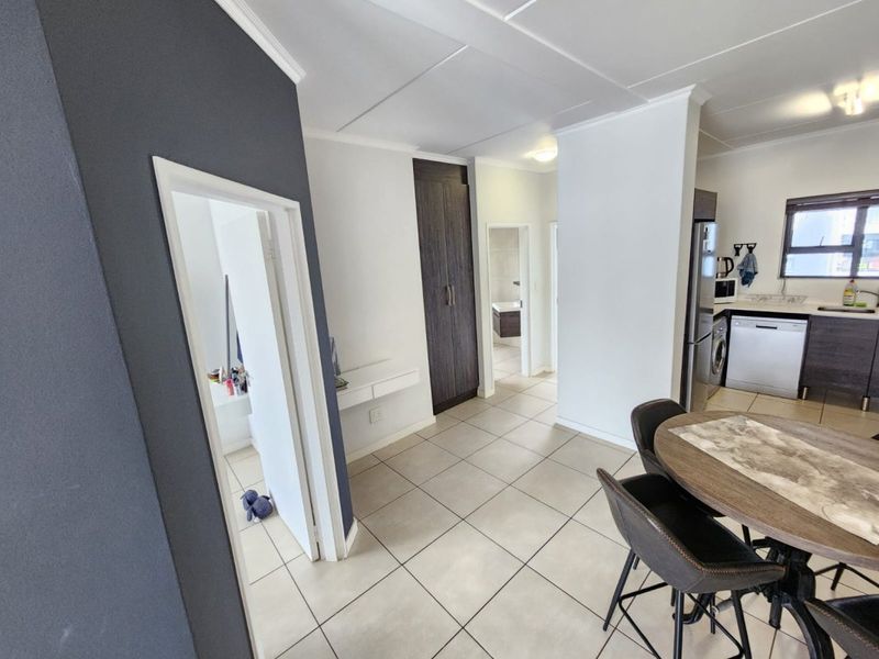 Modern Lifestyle Townhouse with Great Amenities & Secure Living - Photo 10