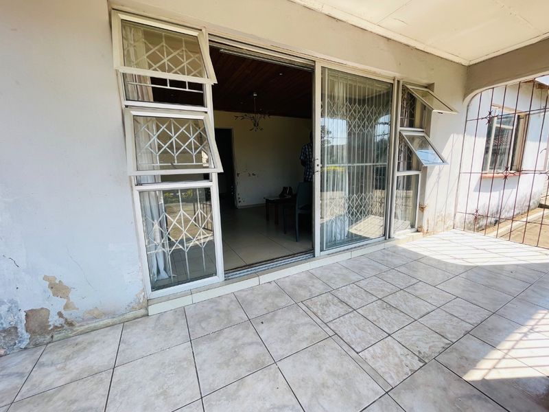 4 bedroom house for sale - Photo 3