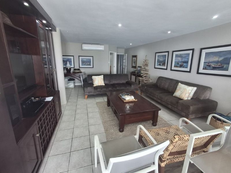Exceptional Coastal Sanctuary, Situated At One of Ramsgate’s Finest Addresses With Direct Beach Access And Unsurpassed Ocean And Beach Vistas!!!!!!! - Photo 6