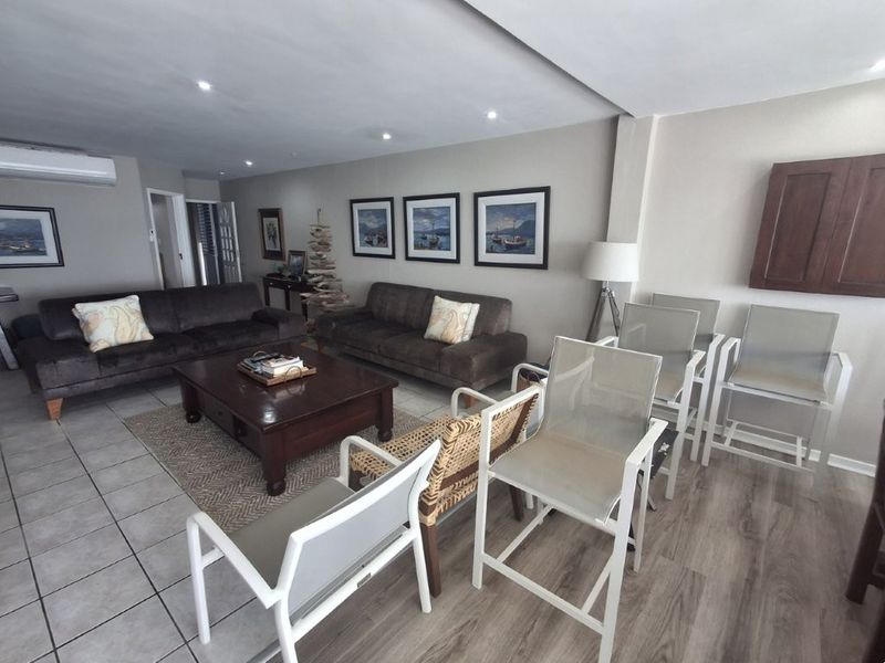 Exceptional Coastal Sanctuary, Situated At One of Ramsgate’s Finest Addresses With Direct Beach Access And Unsurpassed Ocean And Beach Vistas!!!!!!! - Photo 7