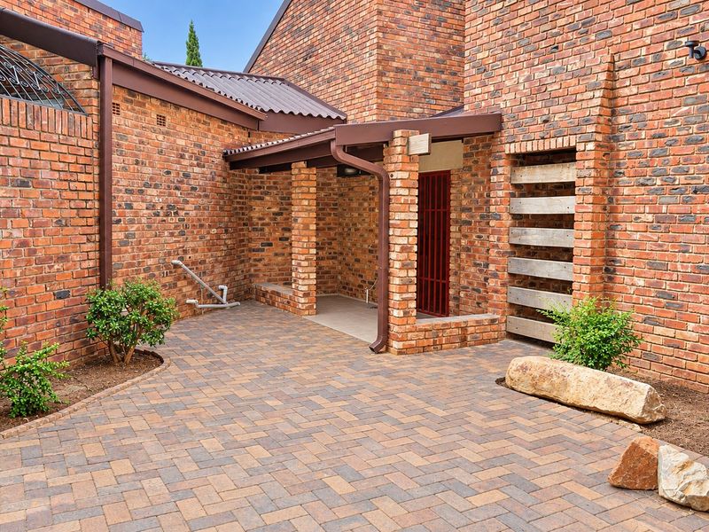 Sole and Exclusive Mandate proudly presented by Heart and Home Realty - Photo 3
