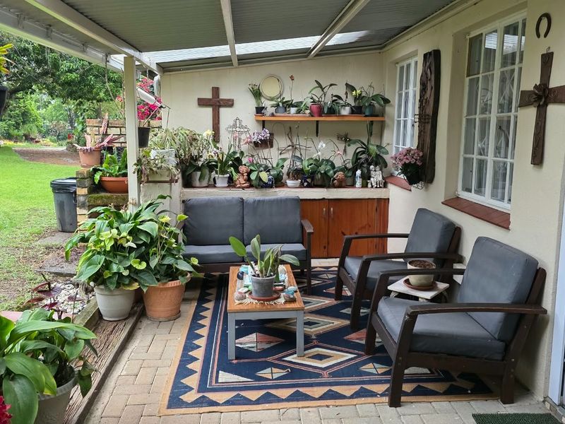 Gorgeous Home Lock Up And Goin Safe Complex - Photo 3