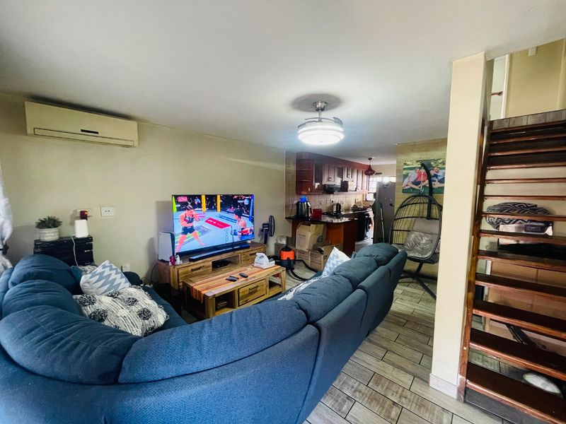 2 Bed Town house in Waterval Park for Sale - Photo 3