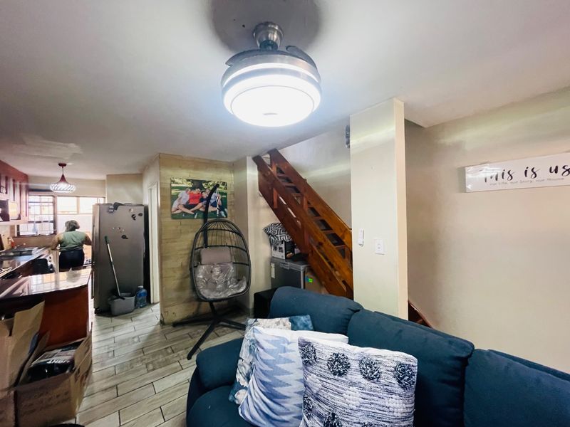 2 Bed Town house in Waterval Park for Sale - Photo 9