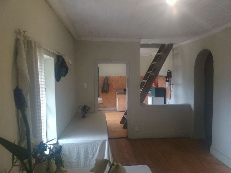 Charming 3-Bedroom Home in the Heart of Grabouw - Photo 4