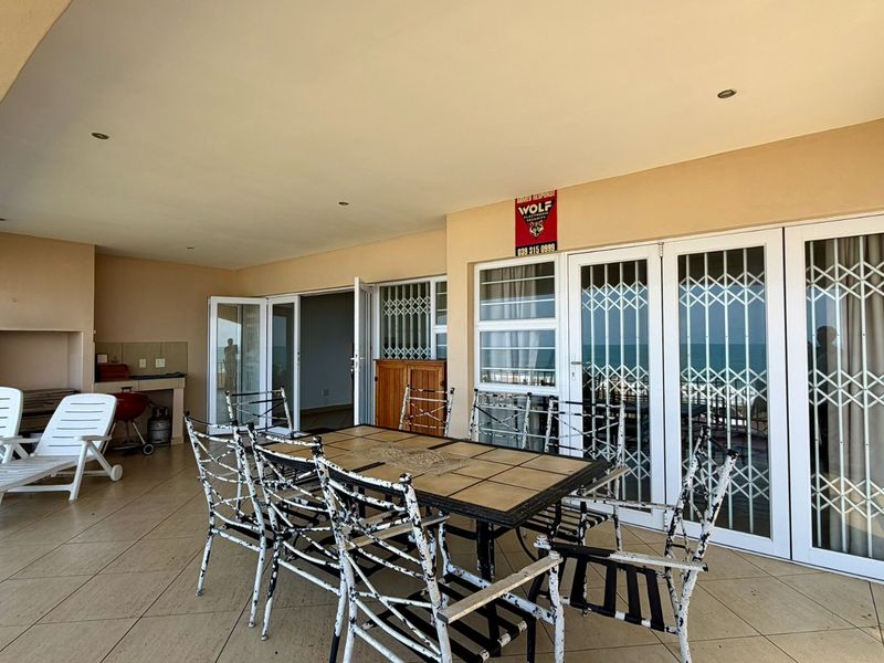 Beachfront Living With Beautiful Sea Views In Uvongo - Photo 5