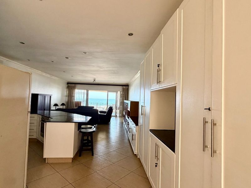 Beachfront Living With Beautiful Sea Views In Uvongo - Photo 8