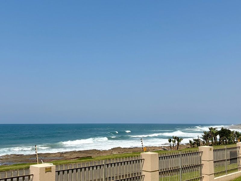 Beachfront Living With Beautiful Sea Views In Uvongo - Photo 6