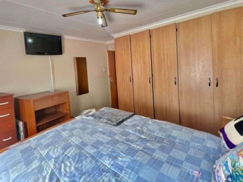 3-Bedroom Home with Flatlet and Entertainment Lapa! - Photo 10