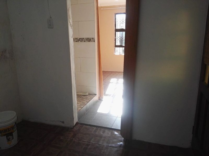 3 bedroom house for sale in NU7 - Photo 10