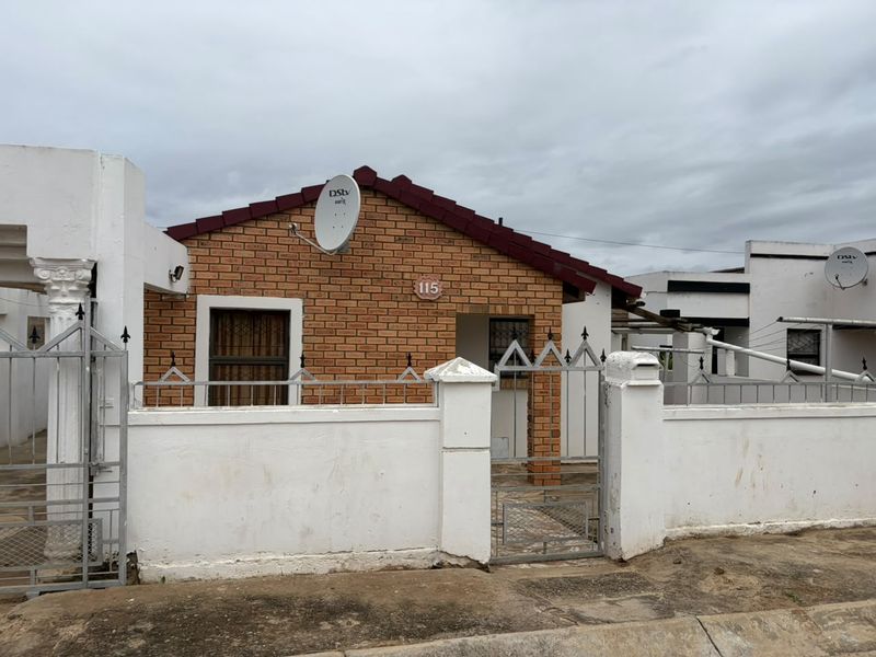 3 bedroom house for sale in NU7 - Photo 2