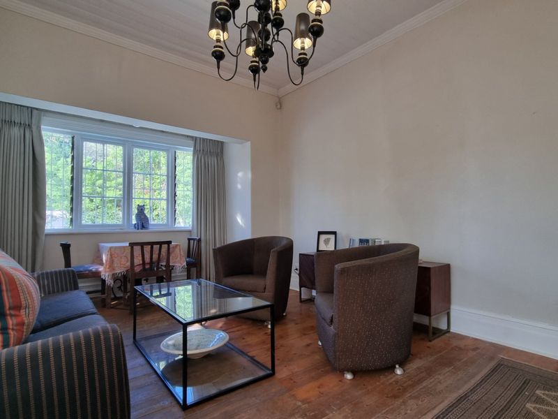 Fully Furnished 1 Bedroom House - Photo 3