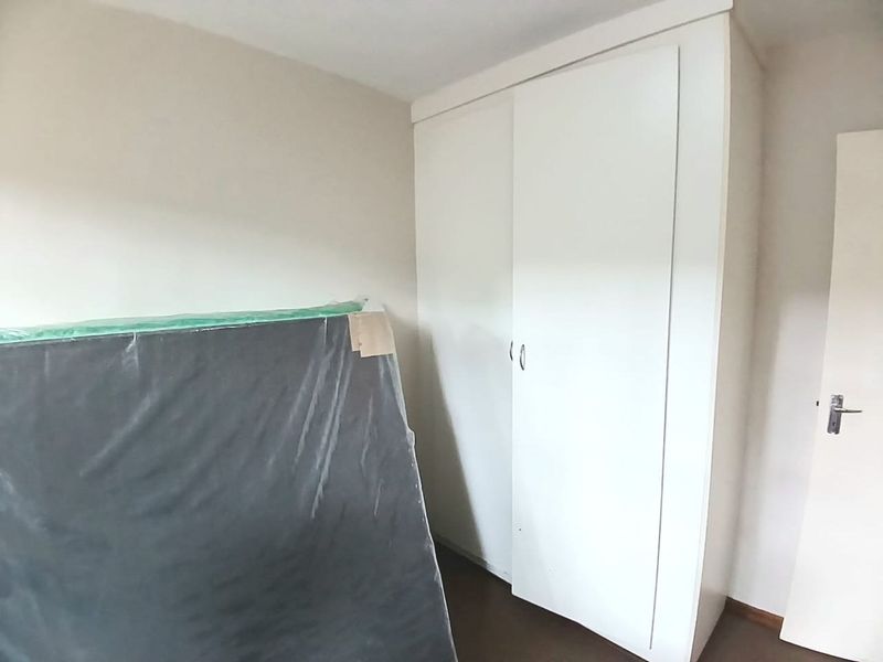 2 BEDROOM APARTMENT FOR SALE IN SUNNYRIDGE - Photo 4