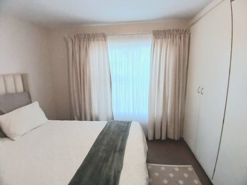 2 BEDROOM APARTMENT FOR SALE IN SUNNYRIDGE - Photo 5