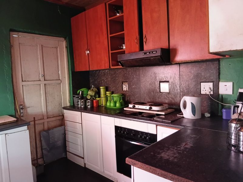 3 BEDROOM HOUSE FOR SALE IN ELECTRIC CITY - Photo 8