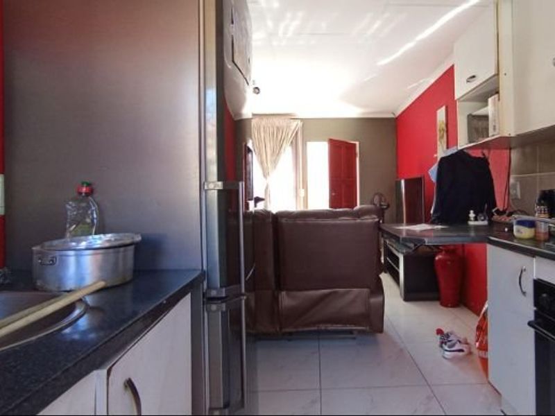 2 bedroom for sale in olivenhoutch  - Photo 5