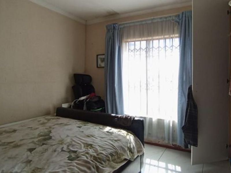 2 bedroom for sale in olivenhoutch  - Photo 6