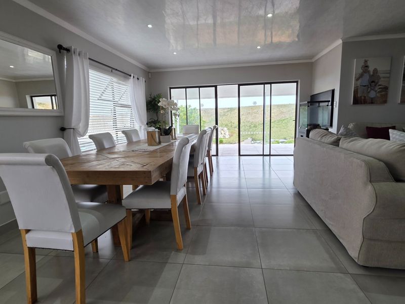 Modern Family Home | Freestanding Property | Well Priced - Photo 9