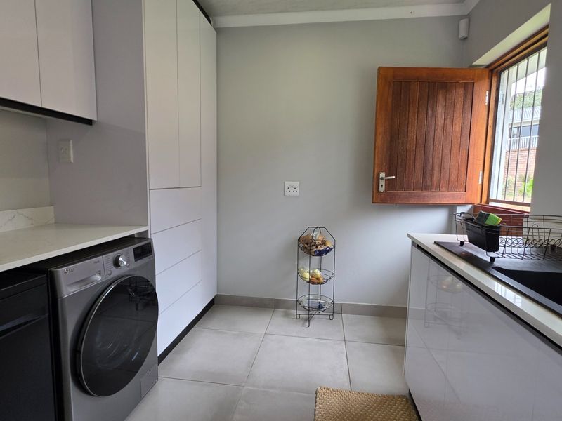 Modern Family Home | Freestanding Property | Well Priced - Photo 7