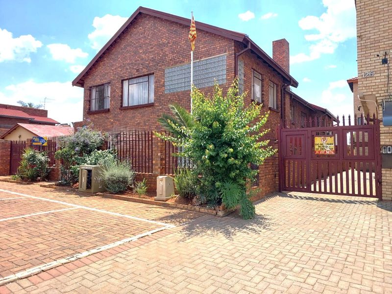 Unlimited Commercial Potential – Lenasia Main Road - Photo 2