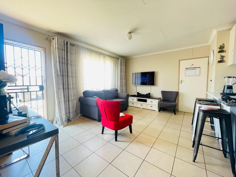 Affordable Family Home in Alberton - Photo 5