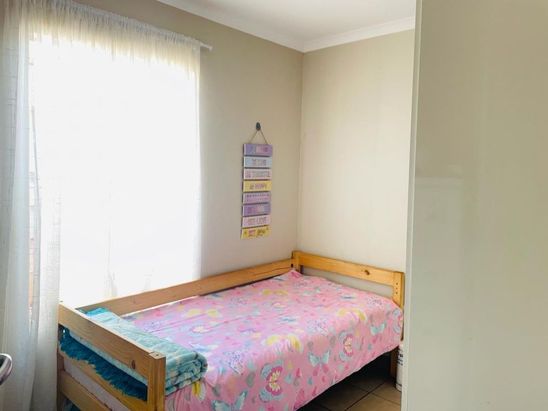 Affordable Family Home in Alberton - Photo 10