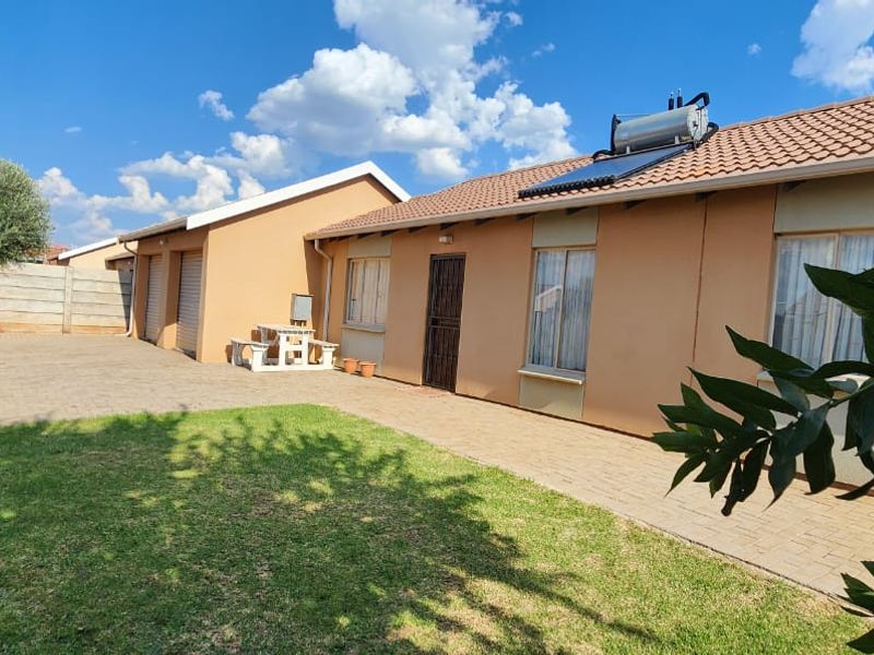 Affordable Family Home in Alberton - Photo 3