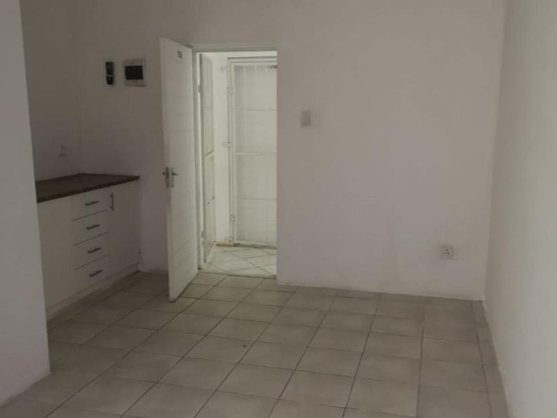 Investment property for Sale in Glenwood - Photo 10