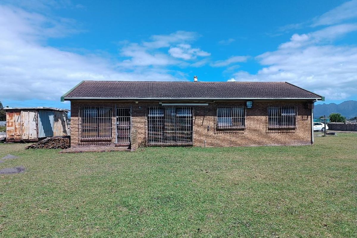 Invest in 4000sqm of  Land with a HOUSE For Your Children & Future Grandchildren!!! - Photo 5