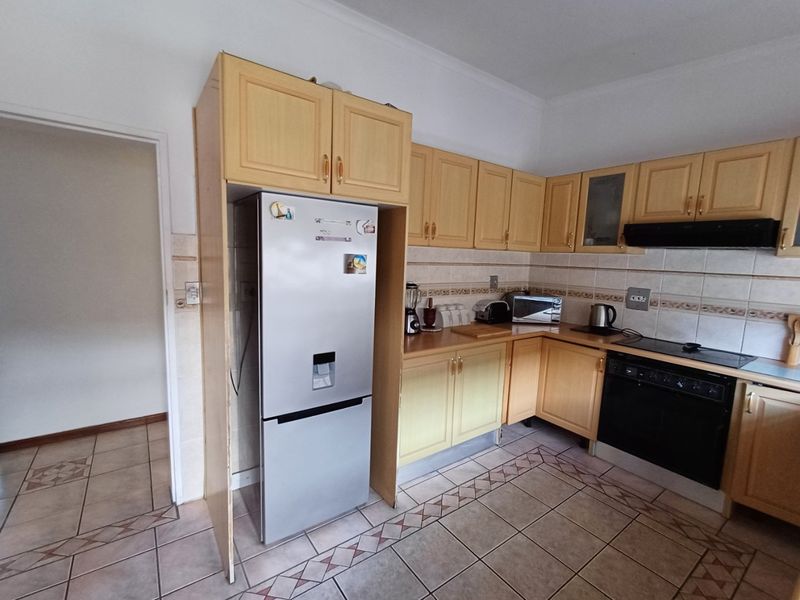 3 Bedroom House for Sale in Ravensmead - Photo 7