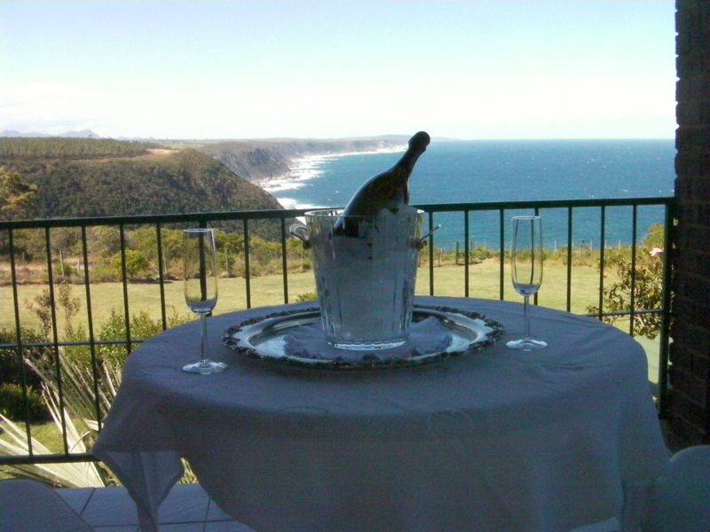 Unique property with uninterrupted coastline views - Ideal for secluded development or lifestyle farm. - Photo 8