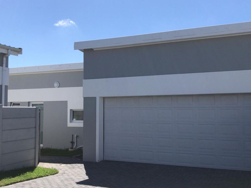 Modern 3 Bedroom home to let! - Photo 4