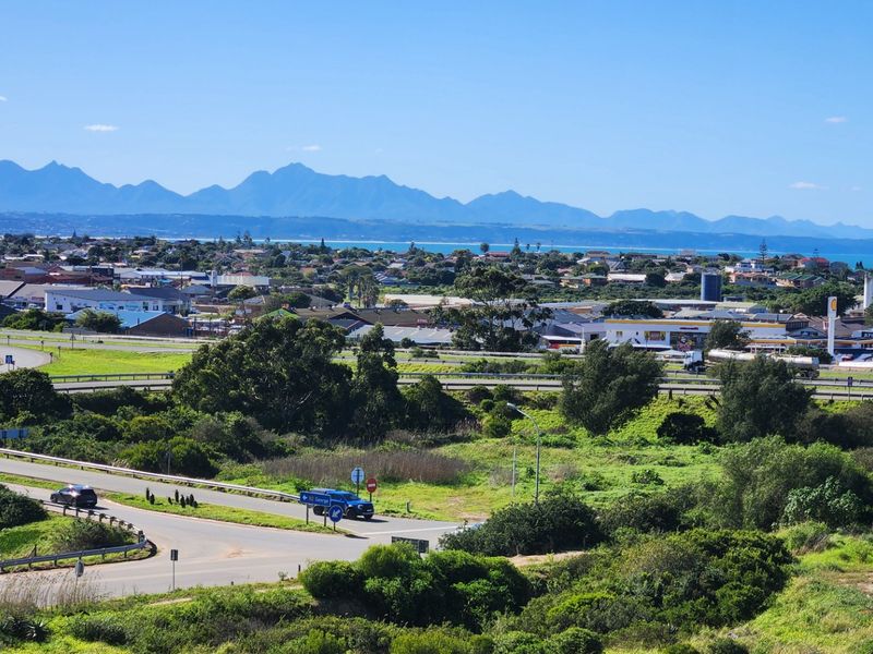 Beautiful Apartment... Rooftop Area... Swimming Pool... Stunning Views !!! - Photo 4