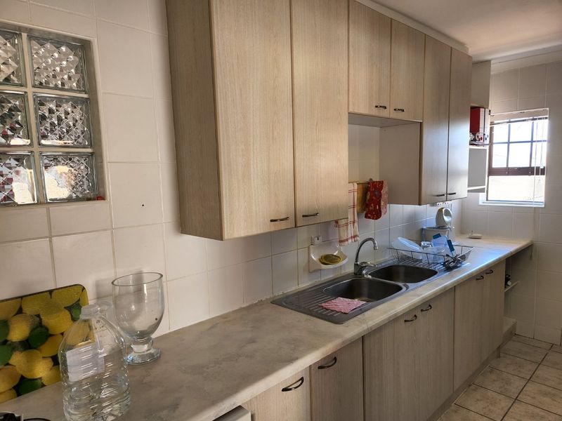 Not often that an opportunity like this becomes available !!!  - Photo 10