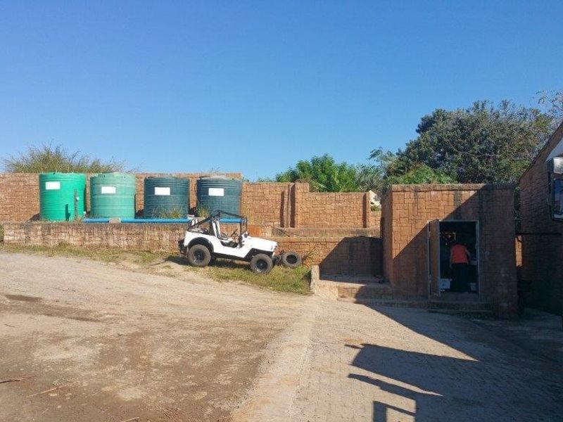 Industrial Property Available in Uvongo! - Photo 2