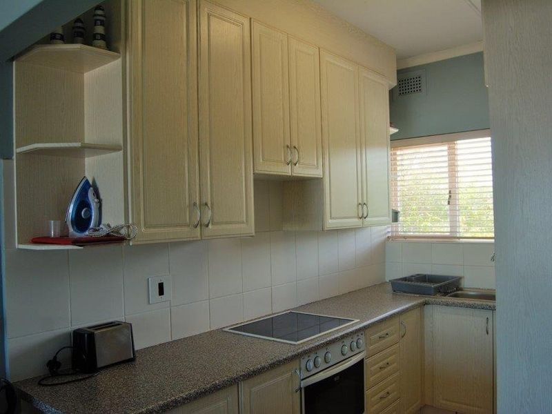 Right on the Beach with Sea and Beach views! - Photo 5